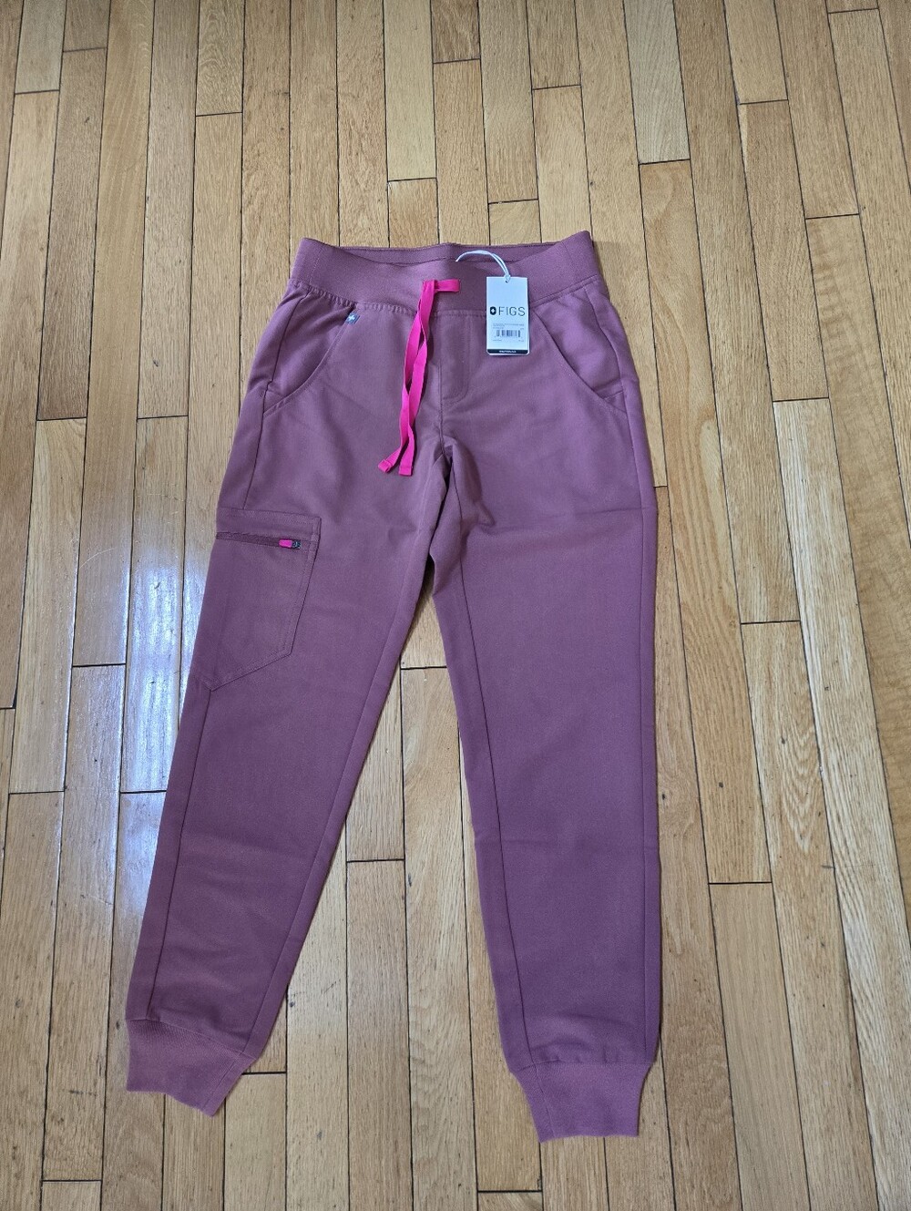 Figs Zamora 2.0 Petite Jogger Scrub Pants Size XXS Mauve Color Brand New W/tags